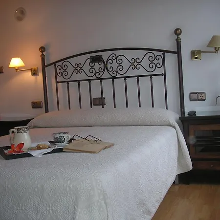 ゲストハウス Residencia Ria De ムロス